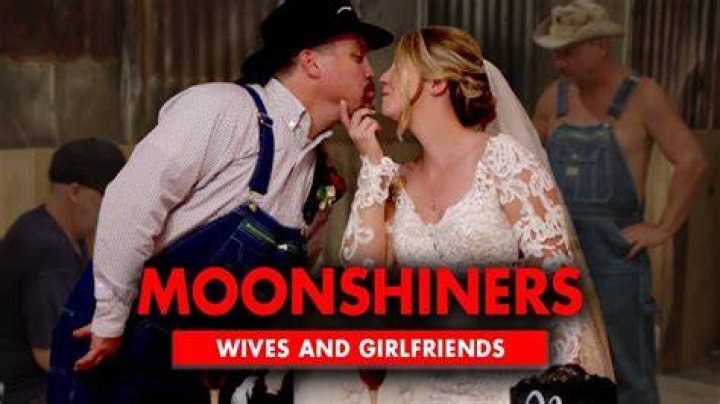 Amanda On Moonshiners: Meet The Moonshiner's Wife