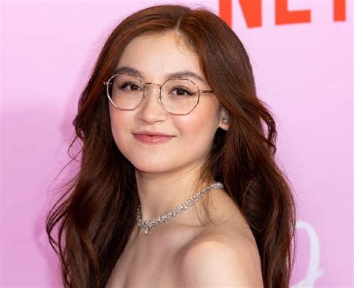 Anna Cathcart Age, height and facts about the XO, Kitty actress PopBuzz