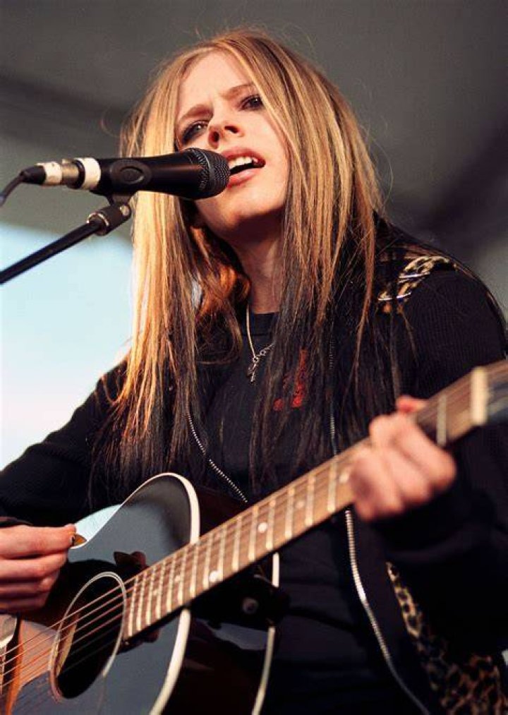Avril Lavigne Photo Avril Lavigne Avril lavigne photos, Pretty face