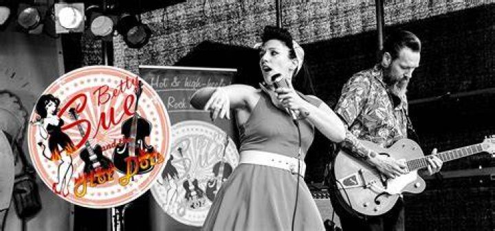 Betty Sue & the Hot Dots A Coffee and a Cigarette Metalogy