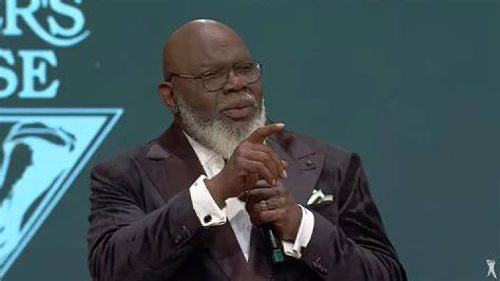 Breaking News: Potters House Pastor Announces Resignation