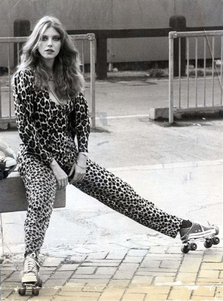 Exploring The Youthful Days Of Bebe Buell