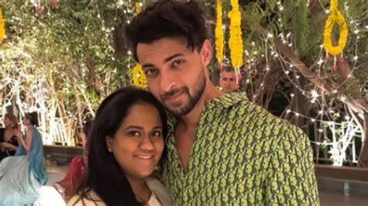 Exposing Arpita Khan's Matrimonial History: A Look At Her First Husband
