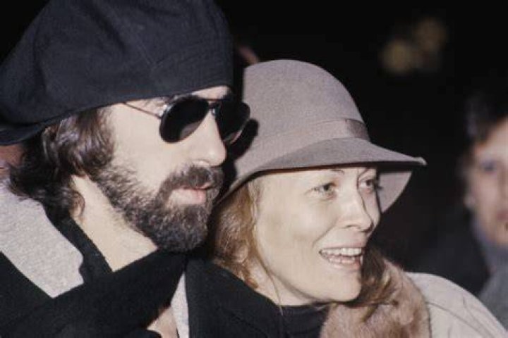 Faye Dunaway and Peter Wolf, 1974 Celebrity wedding photos, Celebrity