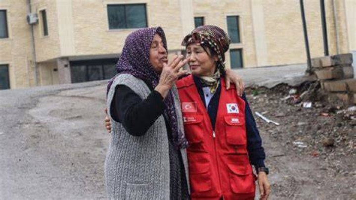 Güney Koreli Ünlüler ve Dünyaca Ünlü Eserleri