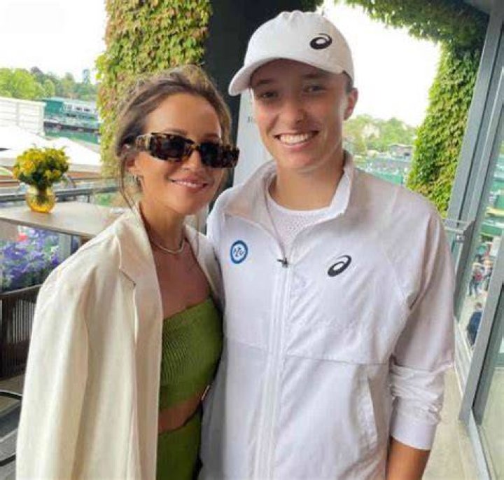 Is Iga Swiatek Married? Uncover The Truth Here