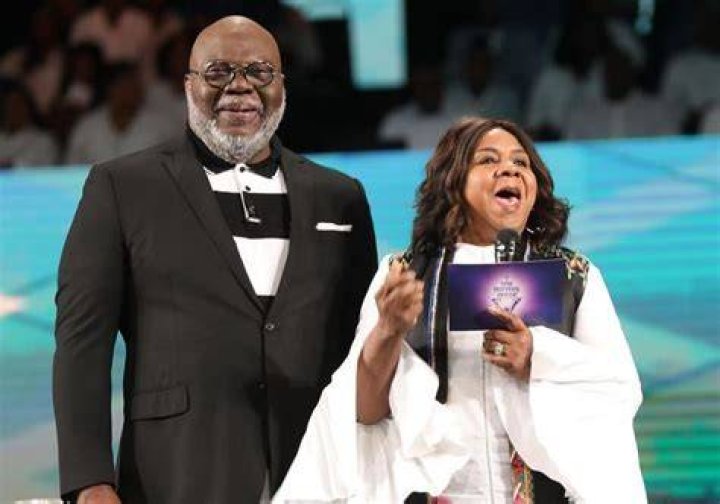 Is Serita Jakes Considering Divorce From T.D. Jakes?