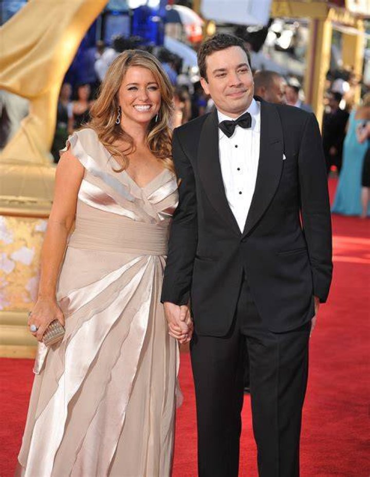 Jimmy Fallon arrives at his NYC with his wife amid marriage trouble rumors Daily Mail Online