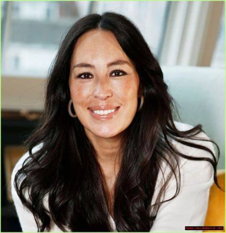 Joanna Gaines' Age: Everything You Need To Know