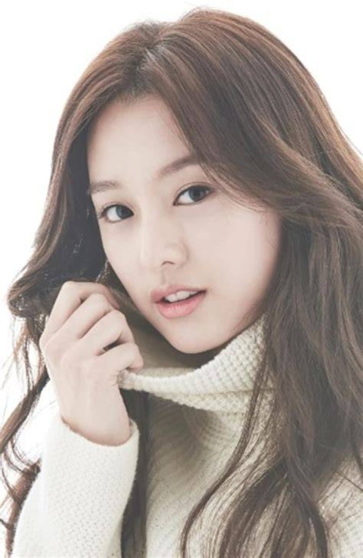 Kim Ji Won (김지원) on Instagram &ldquo;Scans from asadal cast's new photoshoot