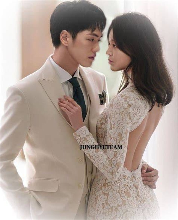 Kim Jung-hyun: Husband Of Shin Hye-sun