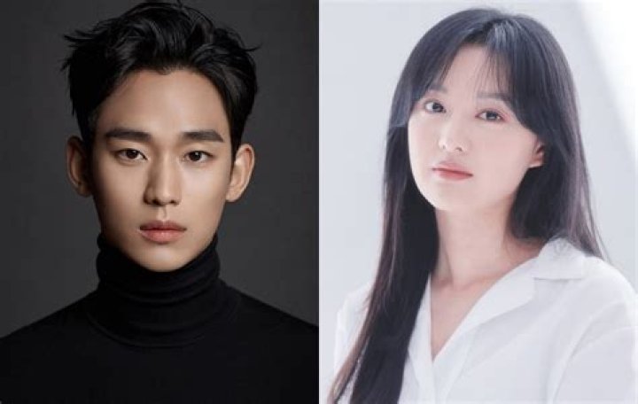 Kim Soo Hyun & Seo Ye Ji HyunJi Couple