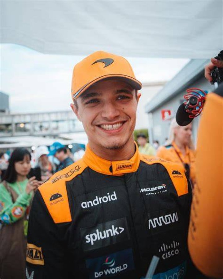 Lando Norris net worth, salary, age, girlfriend, family, robbed, career