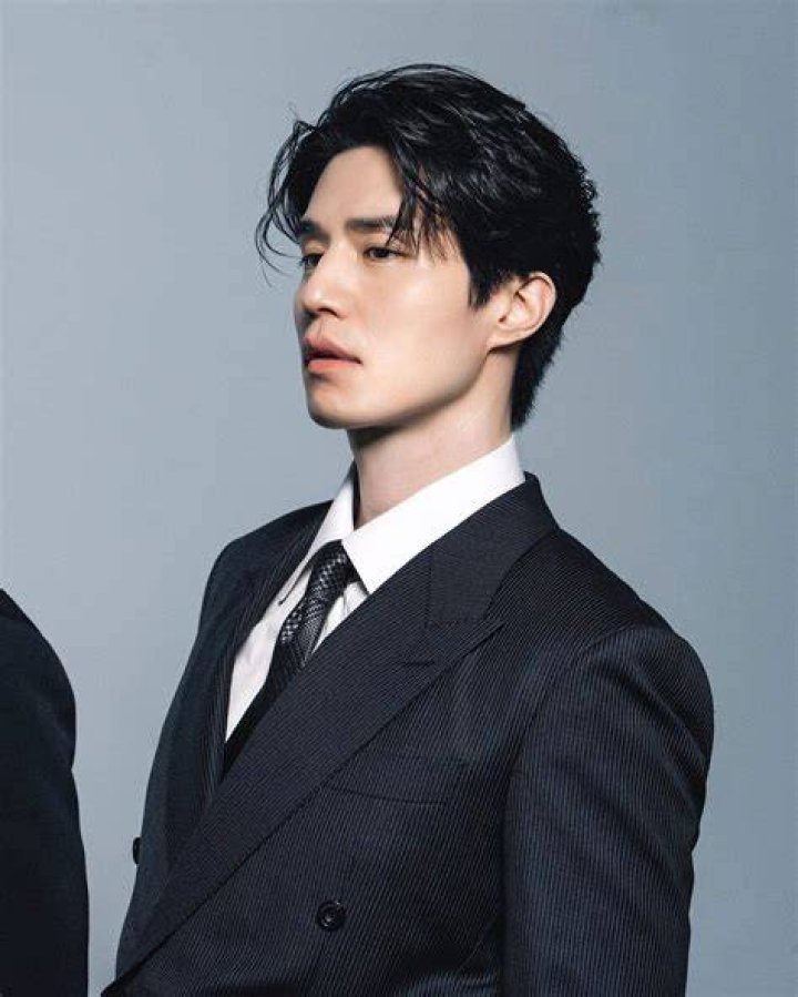 Lee Dongwook