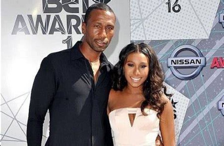 Leon Robinson is Married to Wife Kimberlie Robinson. Kids Noelle