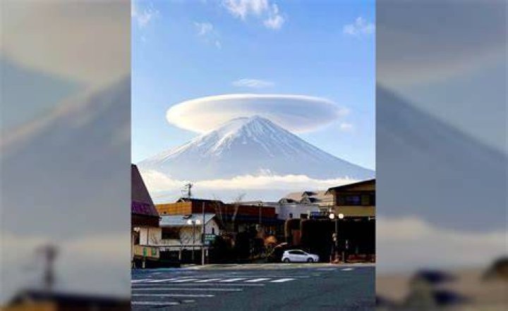Locate Mount Fuji: Unveiling The Majestic Peak's Location