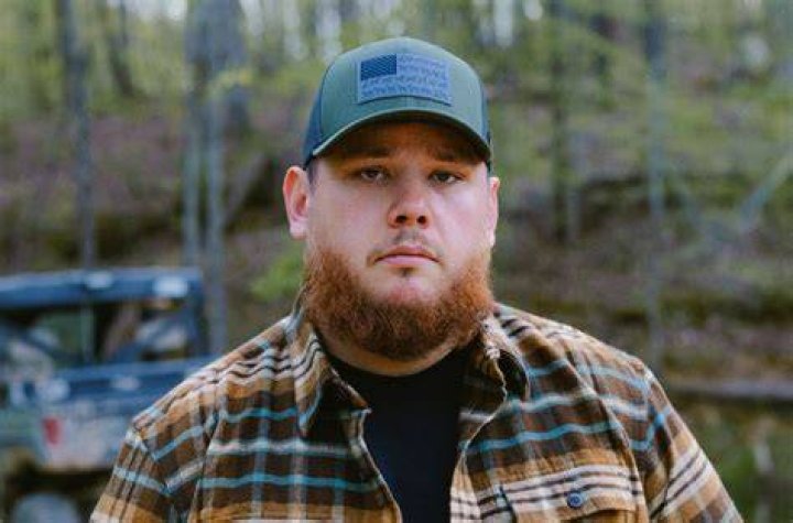 Luke Combs Is Determined to Lose Weight for His Son