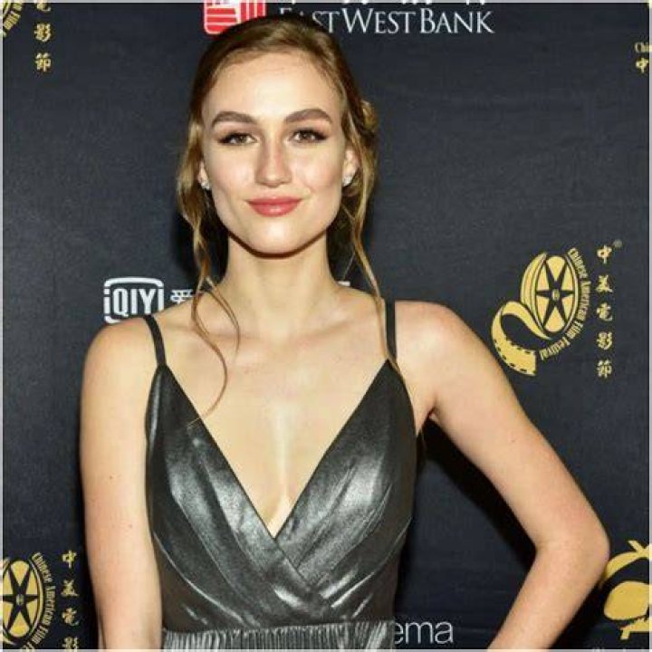 Madison Lintz Net Worth Boyfriend Famous People Today