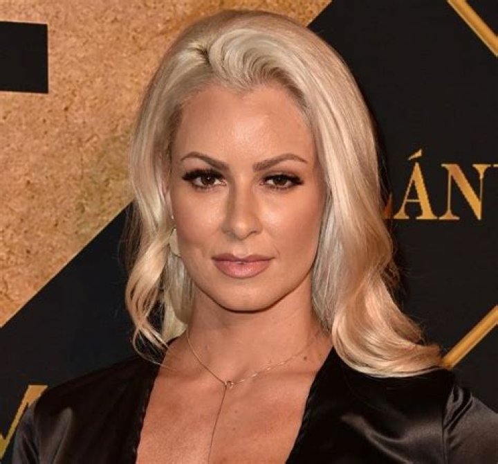 Maryse Ouellet Biography, Height & Life Story Super Stars Bio