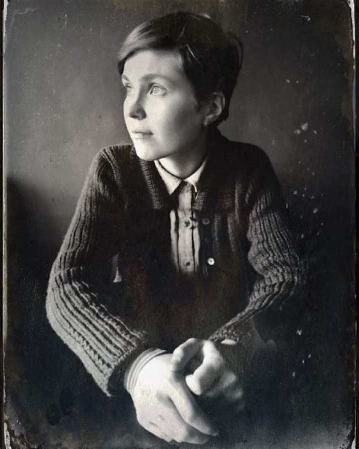 Meet Maire Saaritsa: A Poetic Master