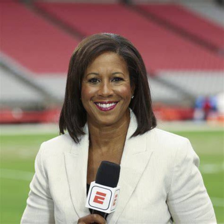 Meet The Renowned Sportscaster: Lisa Salters