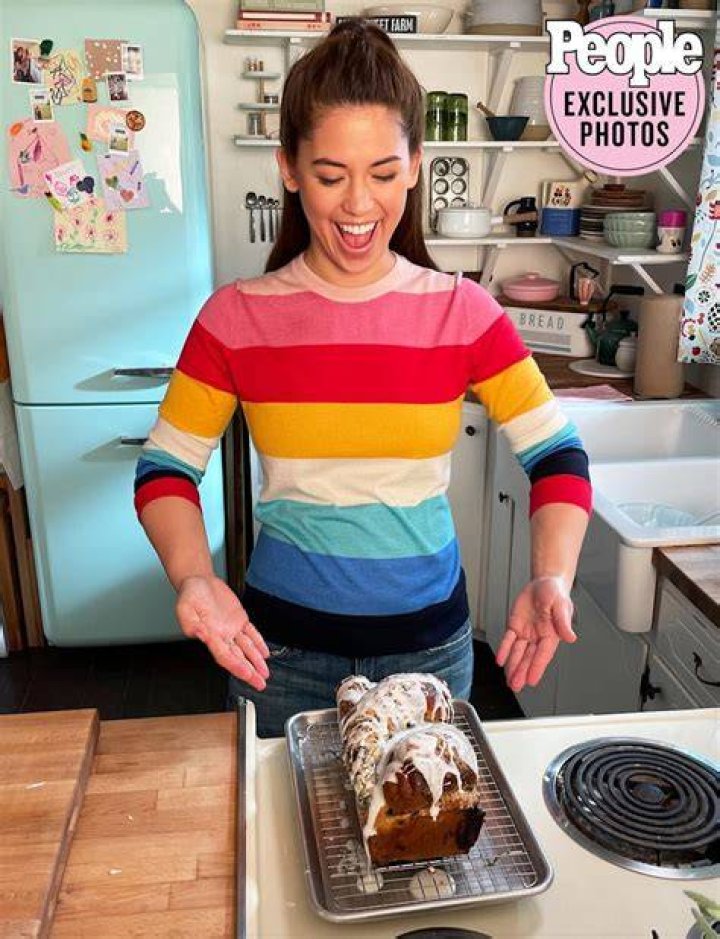 Molly Yeh's Pregnancy Journey: A Culinary Adventure
