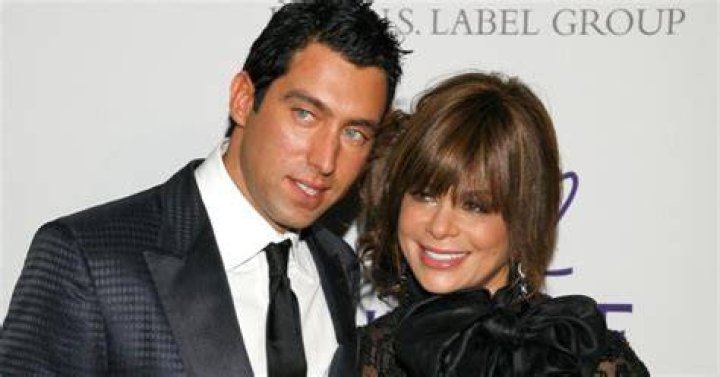 Paula Abdul's Current Marriage Status: Who's She Hitched To Now?