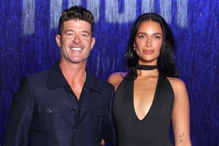 Robin Thicke family, partner, exwife, children, parents, siblings