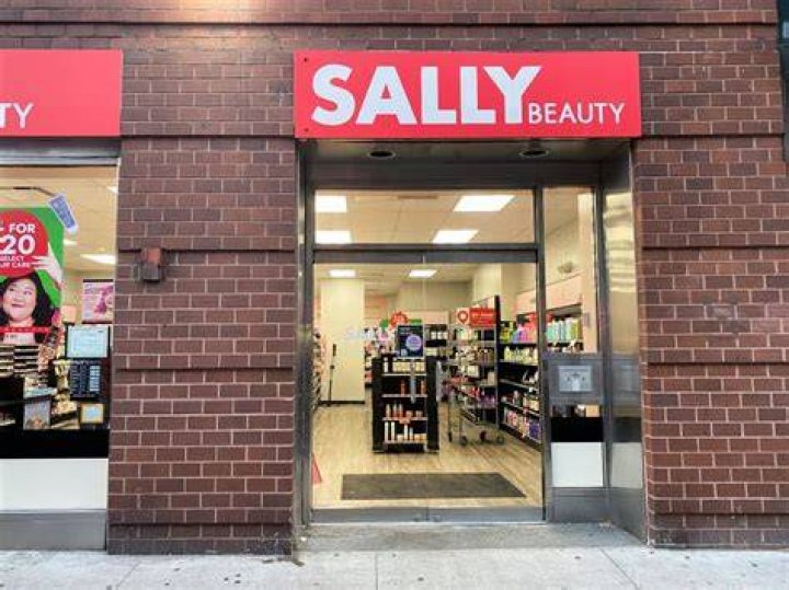 Sally Beauty Supply closing 350 stores