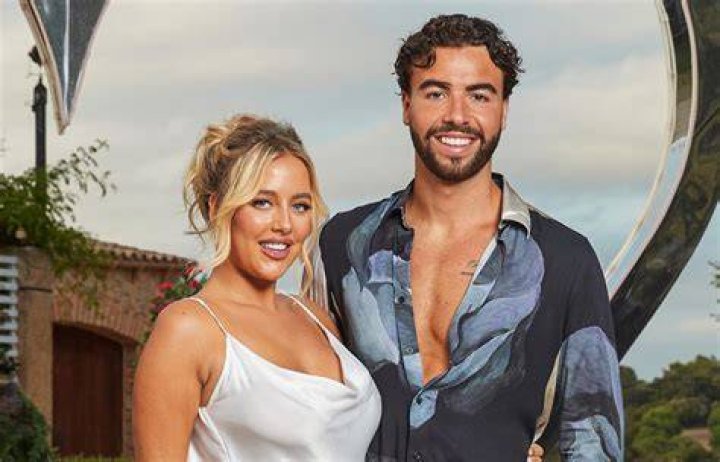 Sammy Root and Jess Harding crowned winners of Love Island 2023 STV News