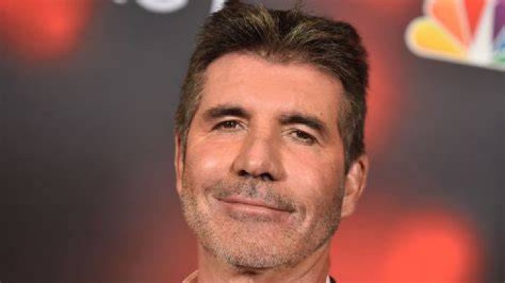 Simon Cowell's latest look trashed by fans 'Too much Botox'