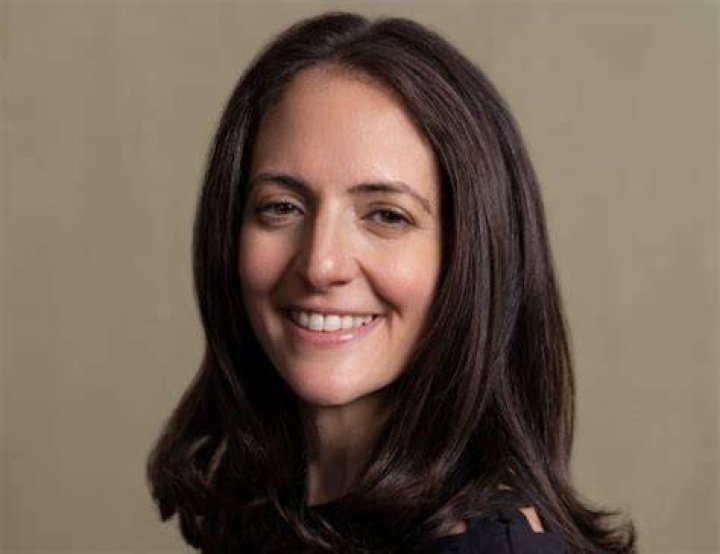 Stephanie Cohen Net Worth: Goldman Sachs Banking Queen
