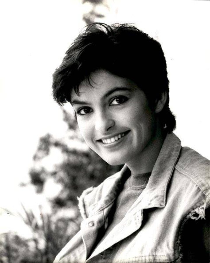 The Alluring Youth Of Mariska Hargitay: A Timeless Radiance