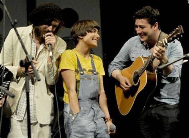 The Definitive Guide To "Edward Sharpe And The Magnetic Zeros: Jade Drugs"