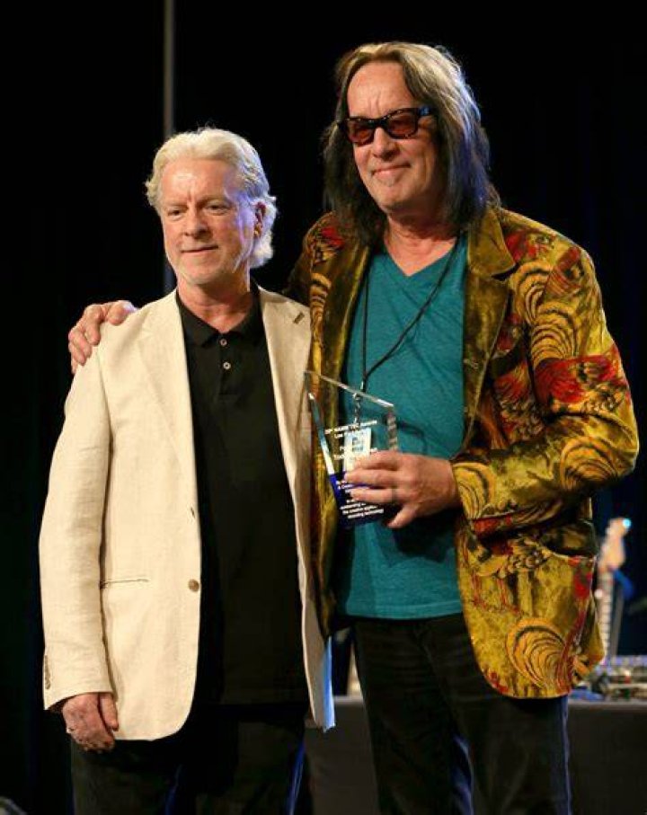 The Secret Behind Todd Rundgren's Height Unveiled
