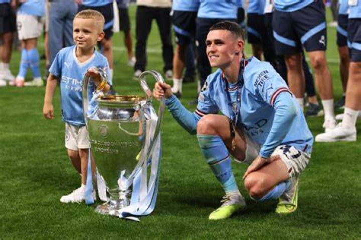 The Ultimate Guide To Ronnie Foden: Who He Is And Why You Should Care