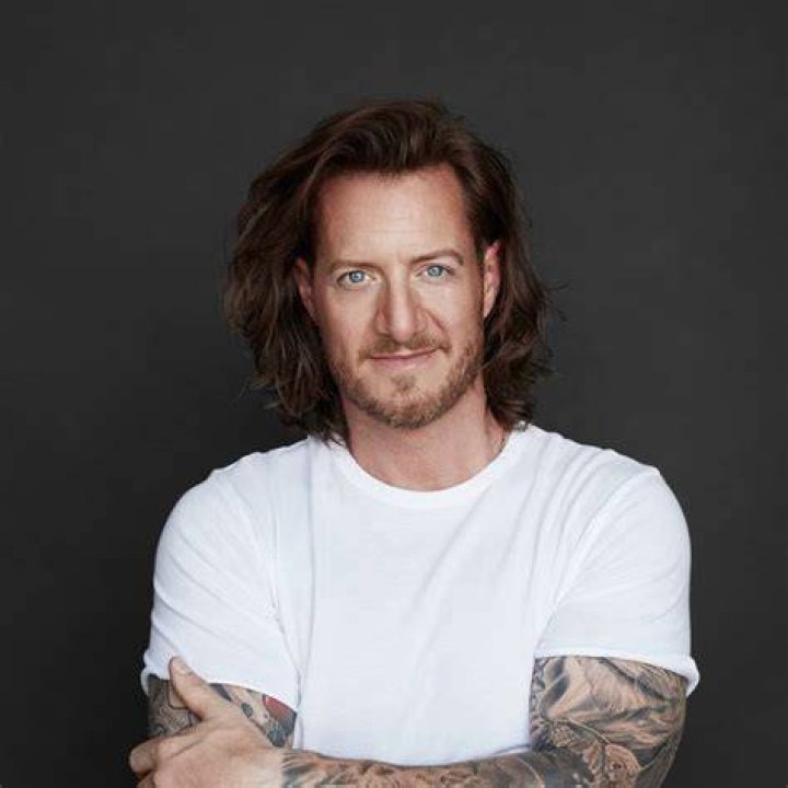 Tyler Hubbard Delights With '5 Foot 9' Performance on 'Today'
