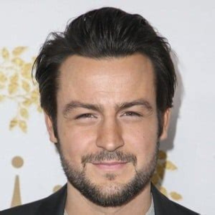 Tyler Hynes Biography, Age, Height, Girlfriendrd mrDustBin