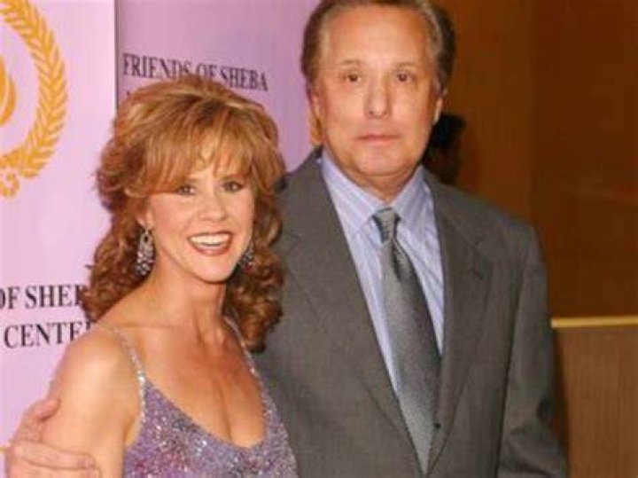 Uncover The Marital Status Of Linda Blair: Is She Married?