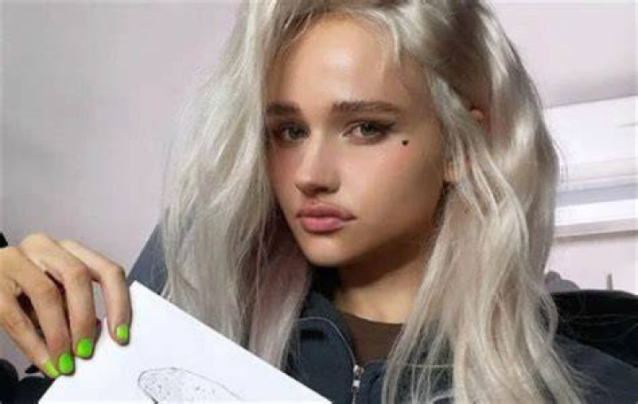 Uncovering The Mystery Surrounding Julia Gisella Death