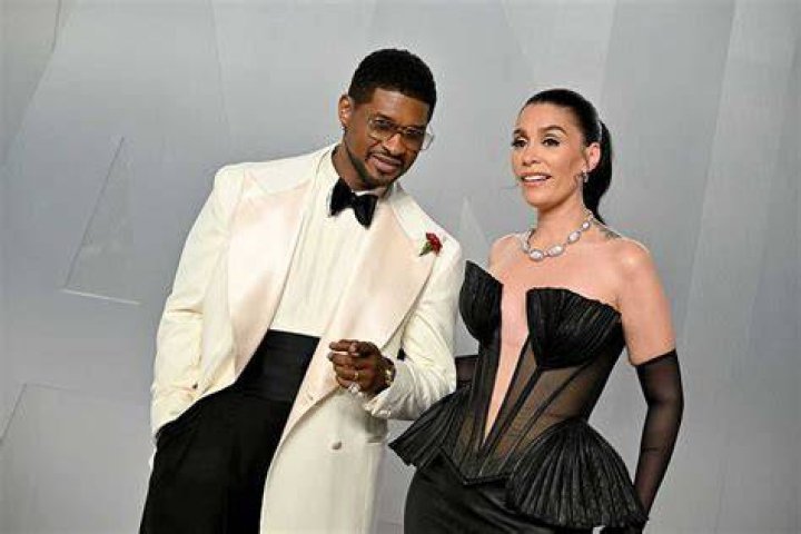 Usher Raymond III wife