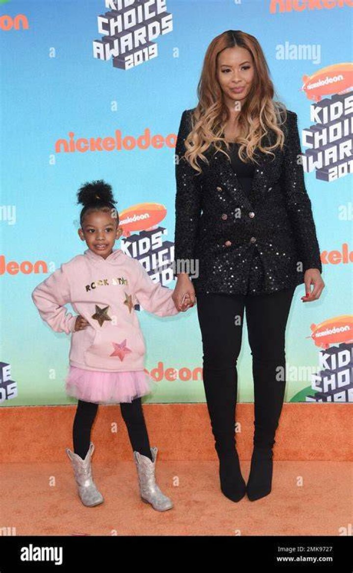 Vanessa Simmons and Daughter Ava Marie Jean Photos, Sweetest Mommy