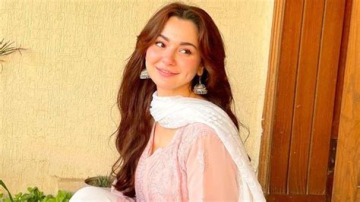 Which Country Is The Hometown Of Actress Hania Amir?