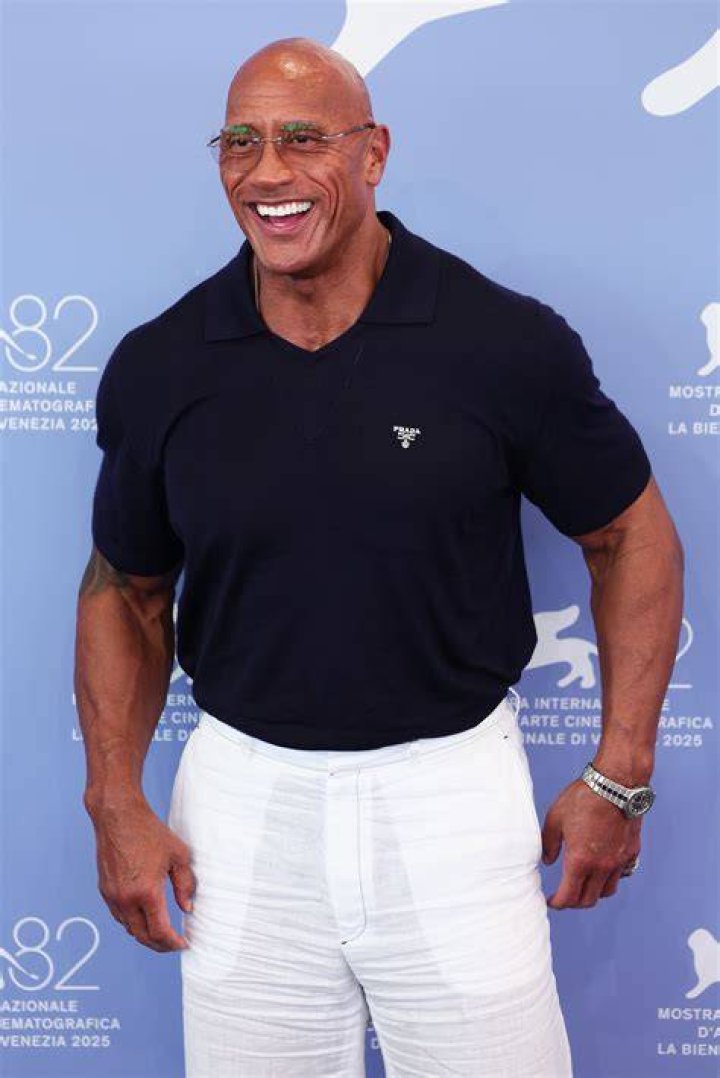 Who is Dwayne Johnson's twin brother