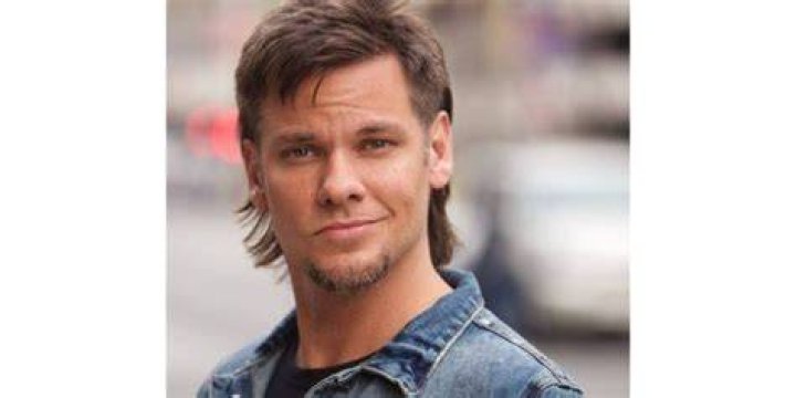 Why Did Theo Von Abruptly Depart "King And The Sting"?